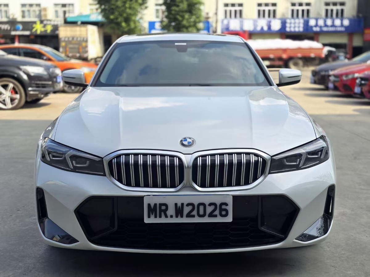 BMW 3 Series 2024 car image #2