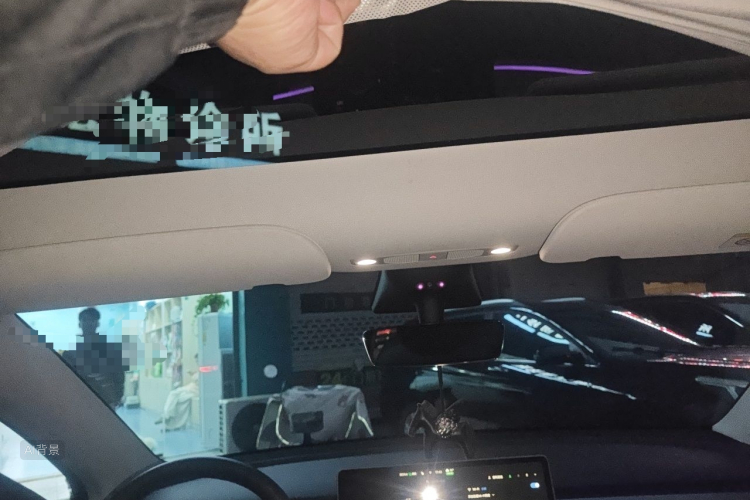Tesla Model Y 2023 #20 Tesla Model Y 2023 car image #20