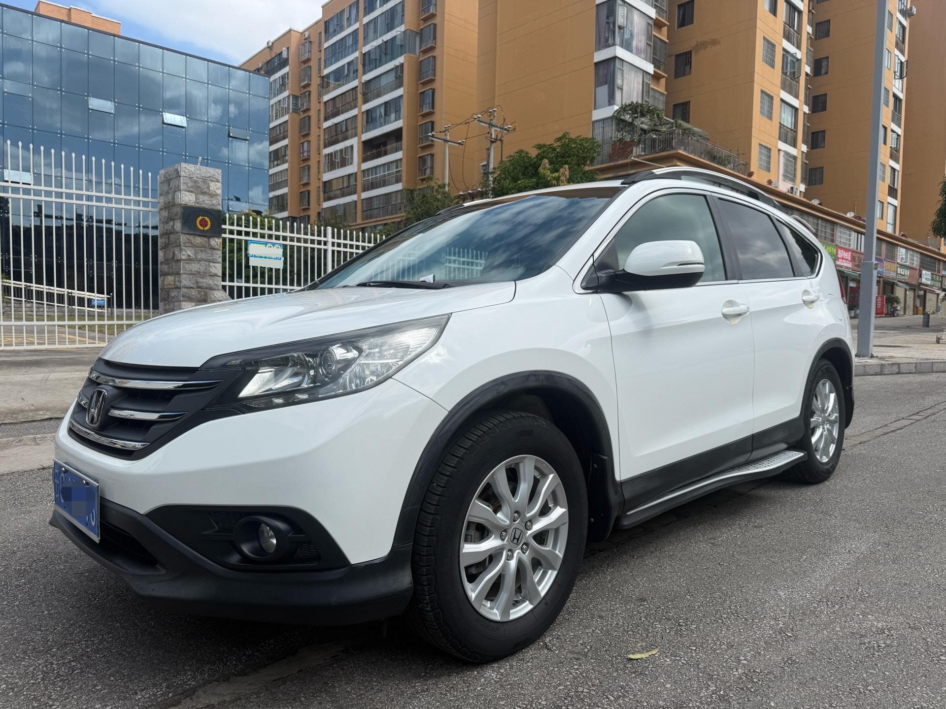 2014 2014 car image