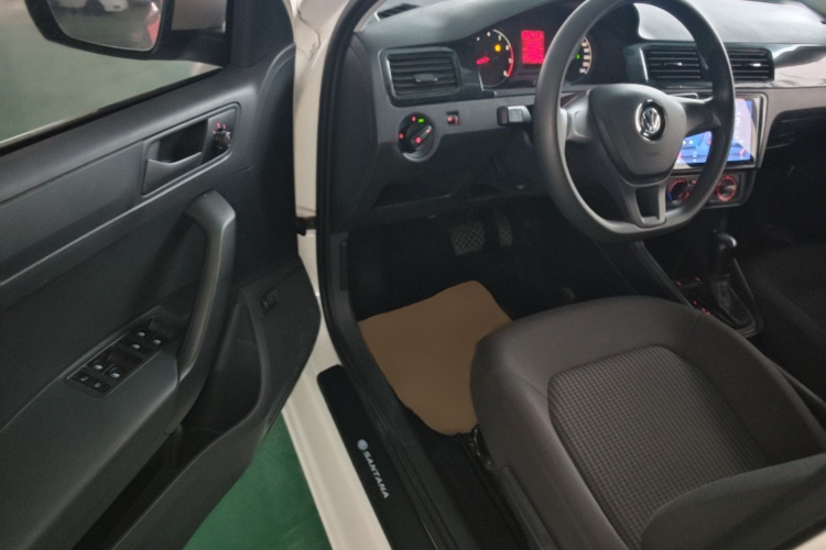 Volkswagen Santana 2022 car image #12