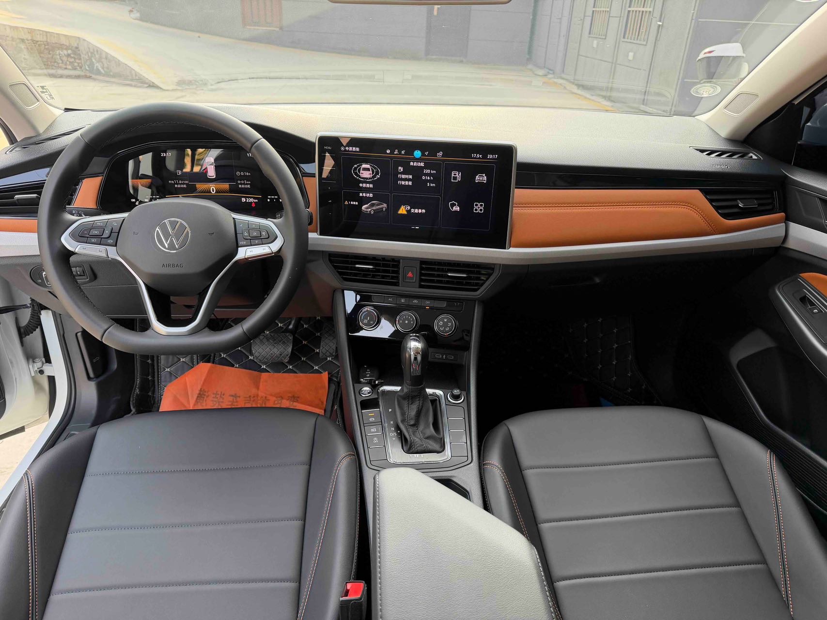 Volkswagen Bora 2025 car image #6