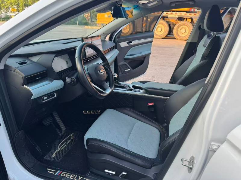 GEELY Emgrand L 2022 car image #9