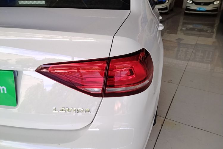 Volkswagen Lavida 2022 car image #8