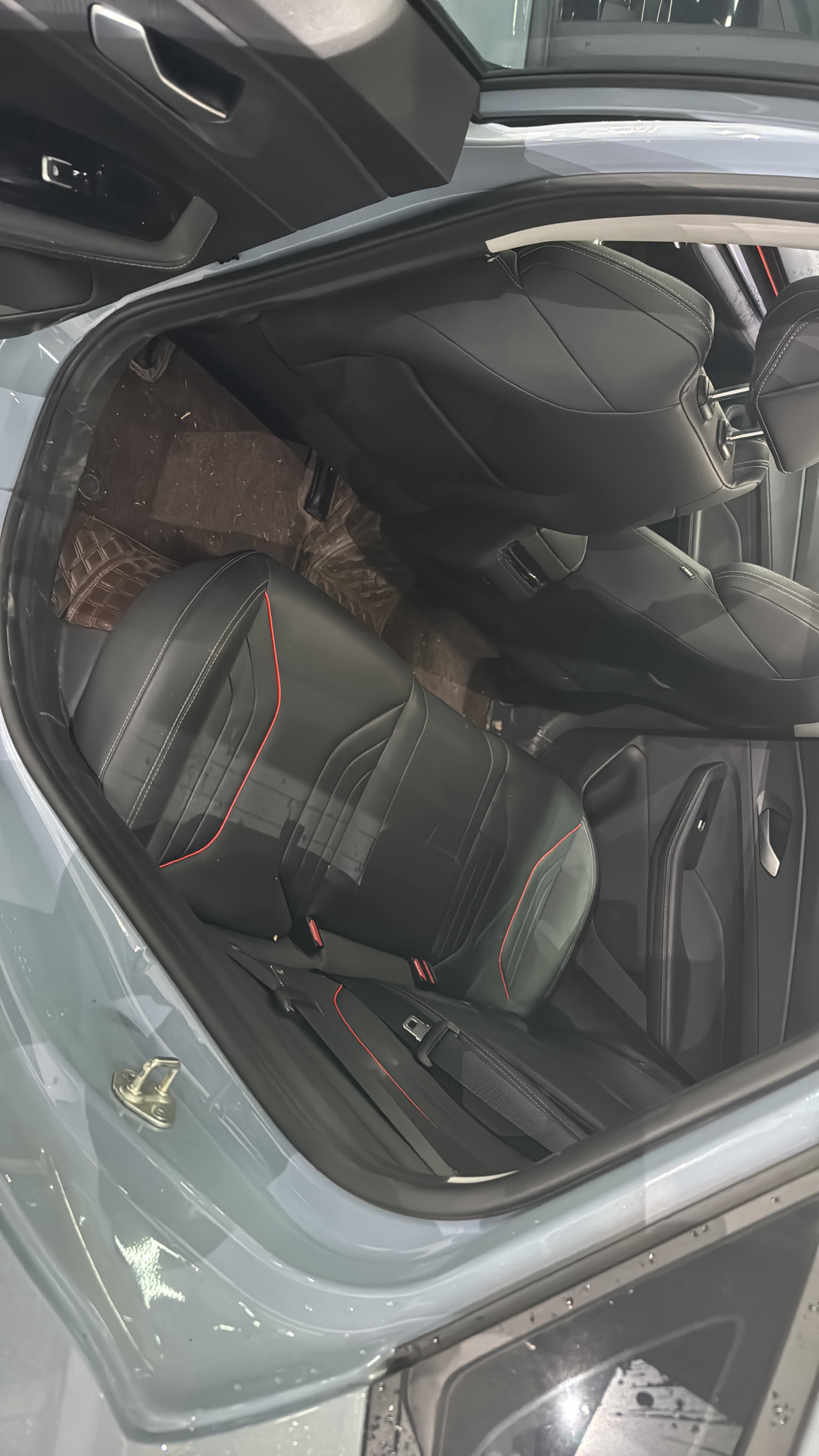 GEELY Binray 2025 car image #3