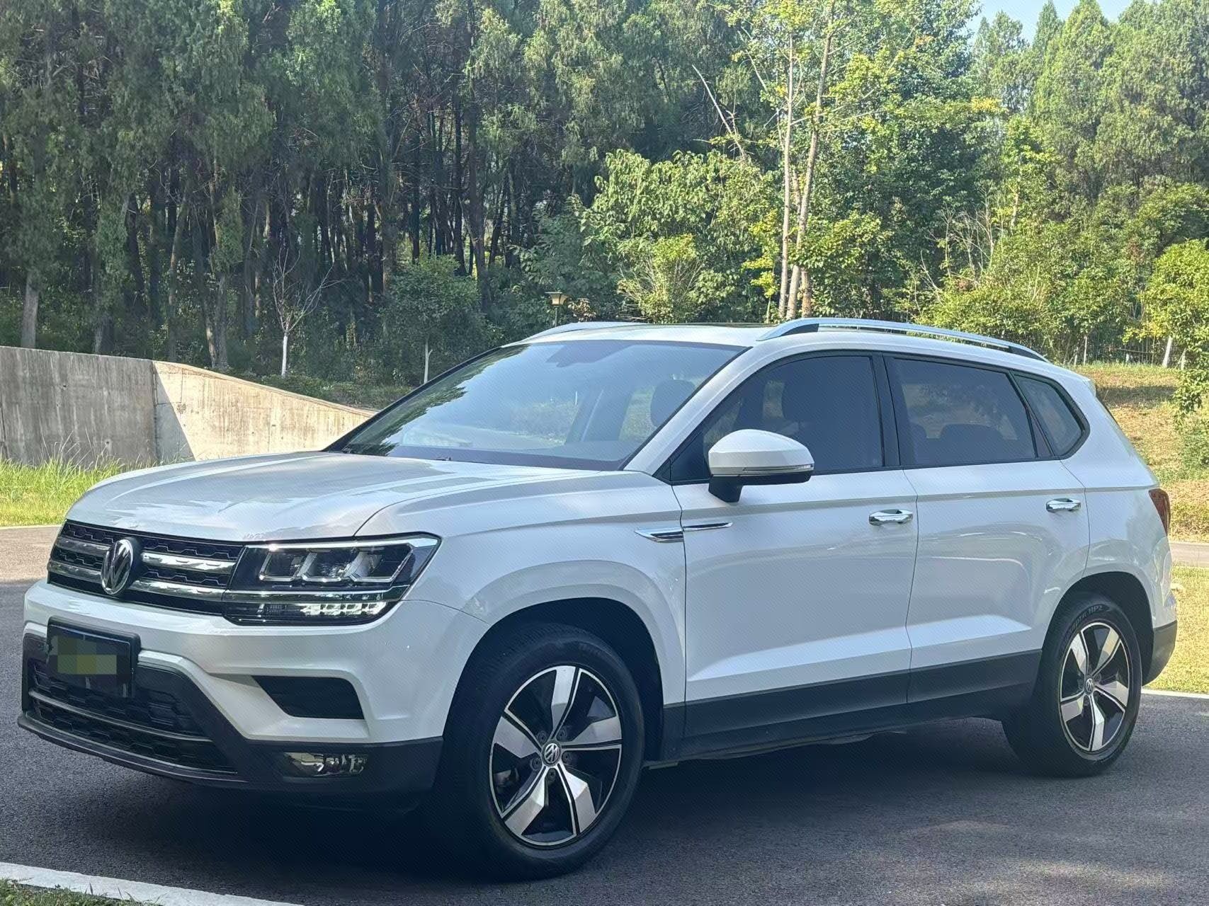 2020 2020 car image