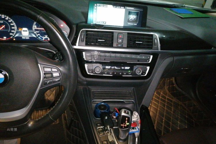 BMW 3 Series 2019 #15 BMW 3 Series 2019 car image #15