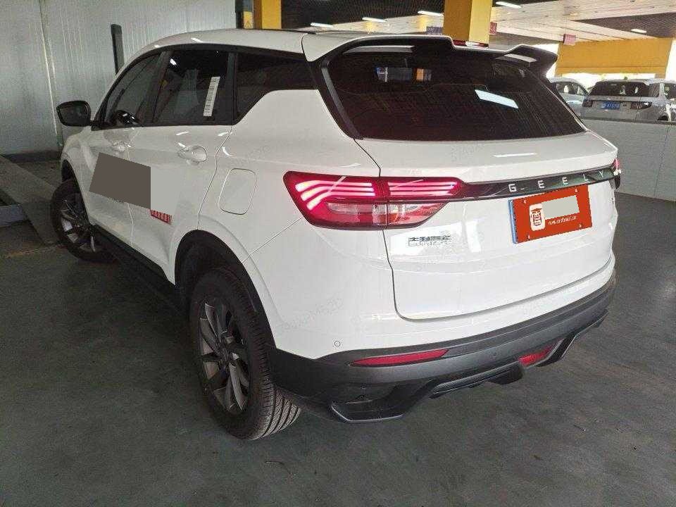 GEELY Coolray 2025 #5 GEELY Coolray 2025 car image #5