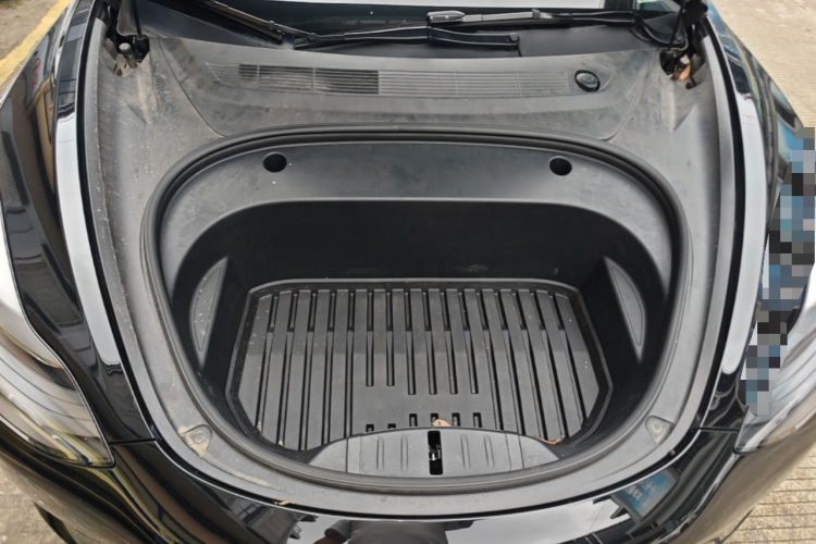 Tesla Model 3 2021 car image #20