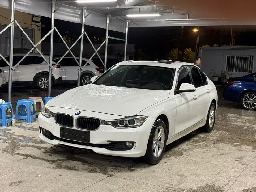 BMW 3 Series 2013 car image 