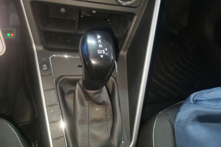 Volkswagen Polo 2021 imagem de carro #14