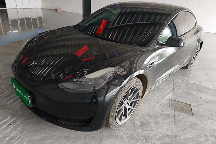 Tesla Model 3 2021 car image #2