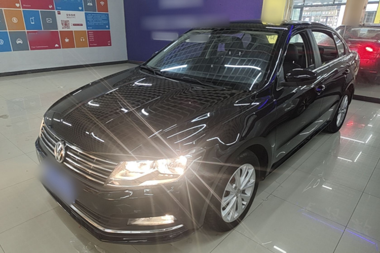 Volkswagen Lavida 2017 car image #2