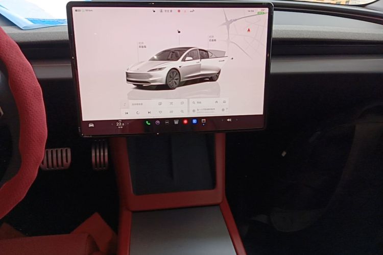 Tesla Model 3 2025 #17 Tesla Model 3 2025 car image #17