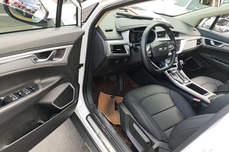 GEELY Emgrand GS 2019 car image #12