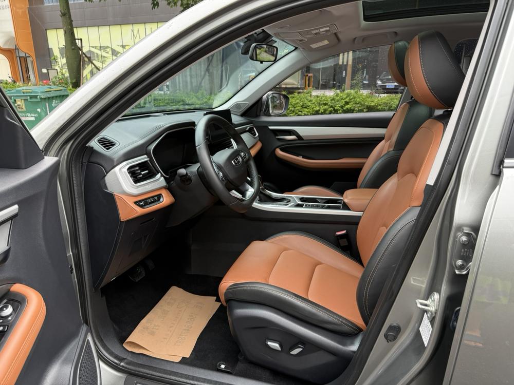 GEELY Vision X6 2020 car image #16