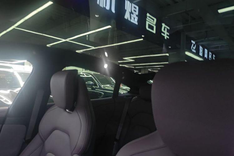 MI SU7 2024 #18 MI SU7 2024 car image #18