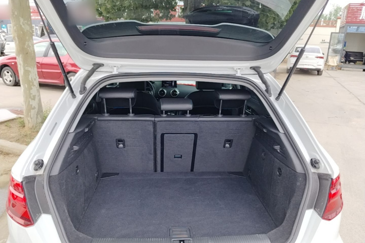 Audi A3 2020 immagine di auto #19