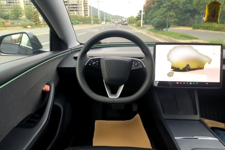 Tesla Model 3 2025 #11 Tesla Model 3 2025 car image #11