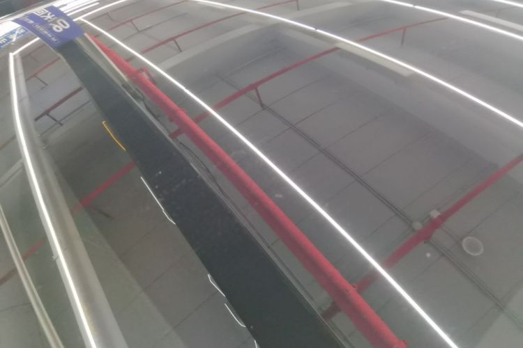 Tesla Model 3 2023 car image #25