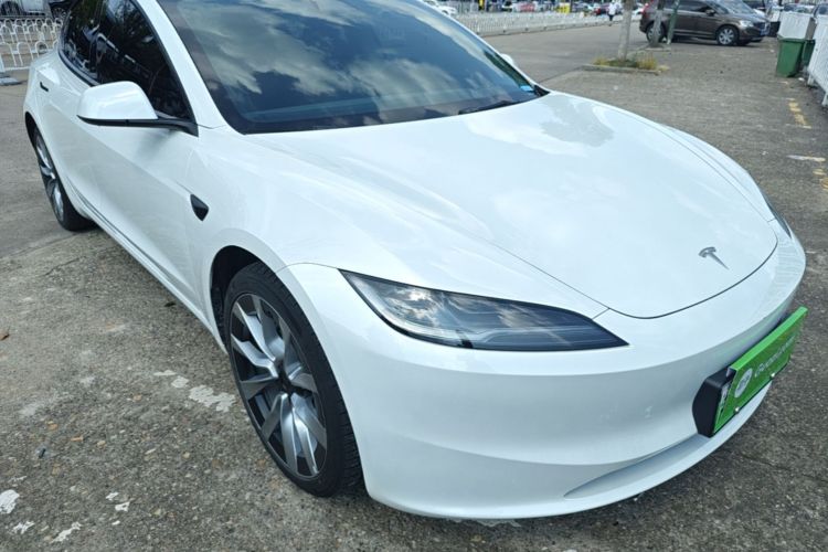 Tesla Model 3 2024 #4 Tesla Model 3 2024 car image #4
