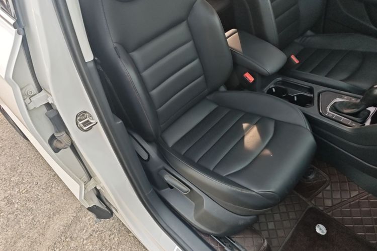 Volkswagen Tharu 2021 #24 Volkswagen Tharu 2021 immagine di auto #24