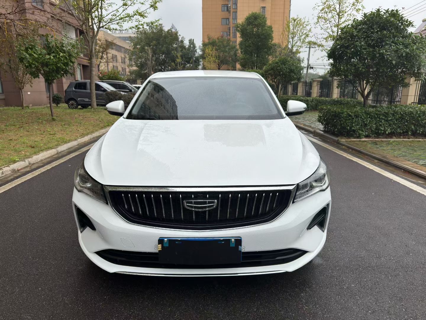 GEELY Emgrand 2023 #2 GEELY Emgrand 2023 car image #2