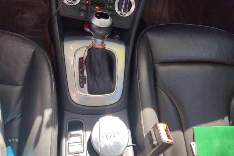 Audi Q3 2015 #16 Audi Q3 2015 car image #16