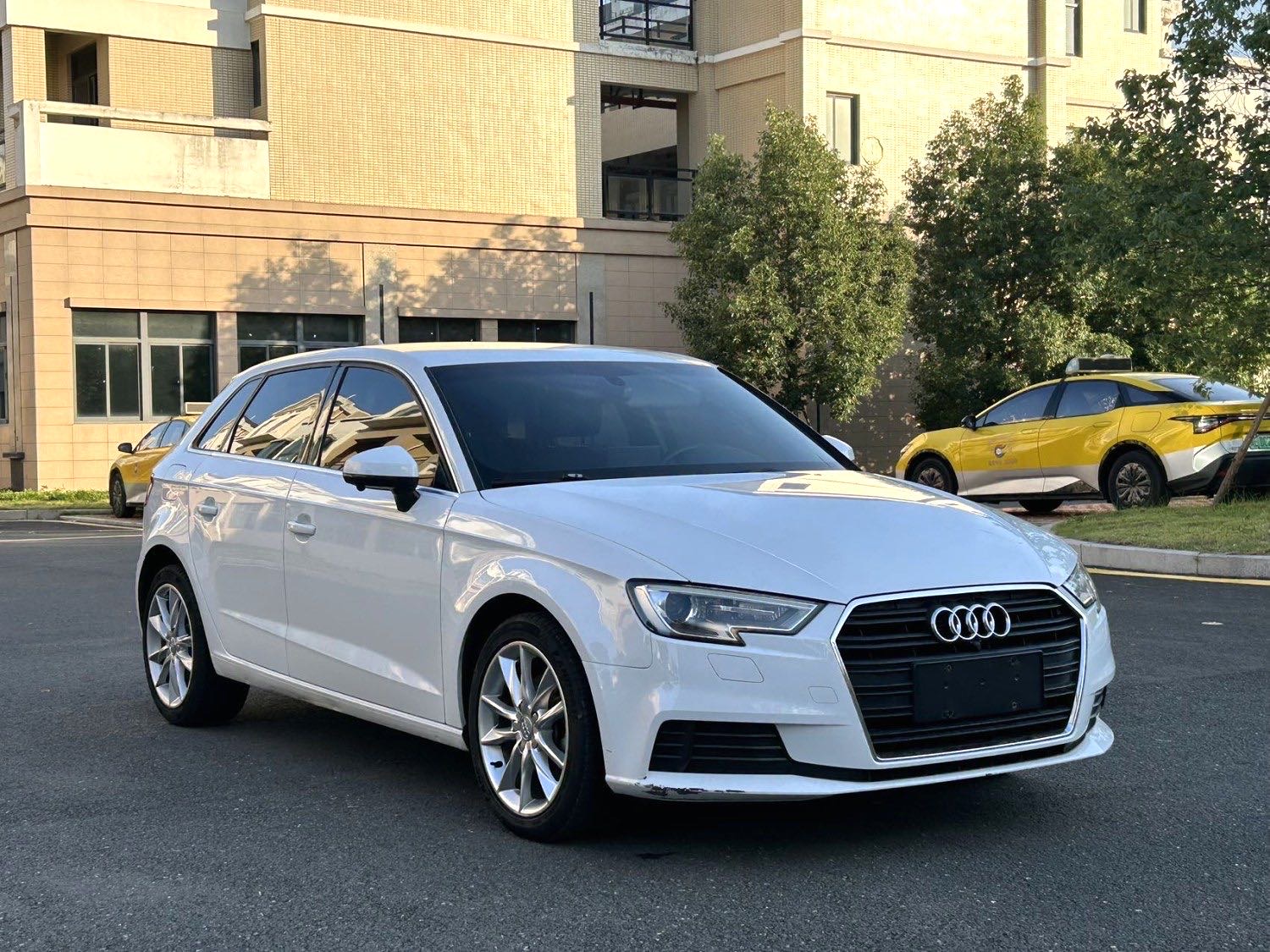 2017 image de voiture #3