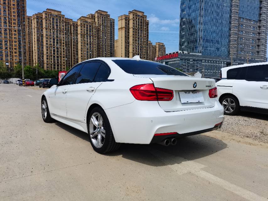 BMW 3 Series 2019 #9 BMW 3 Series 2019 car image #9