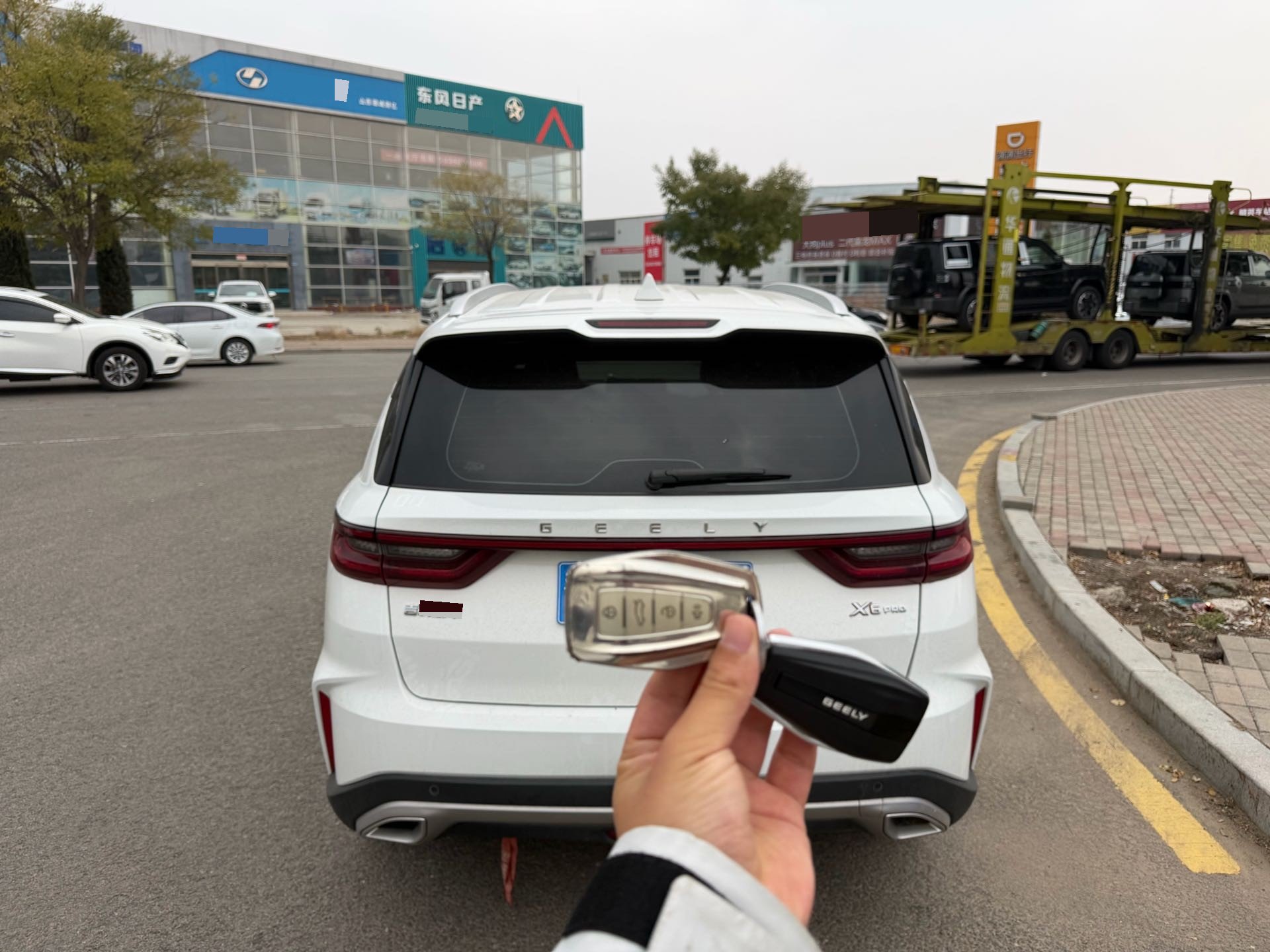 GEELY Vision X6 2023 #6 GEELY Vision X6 2023 immagine di auto #6