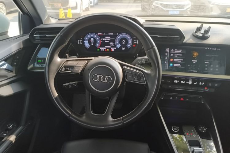 Audi A3 2024 immagine di auto #11