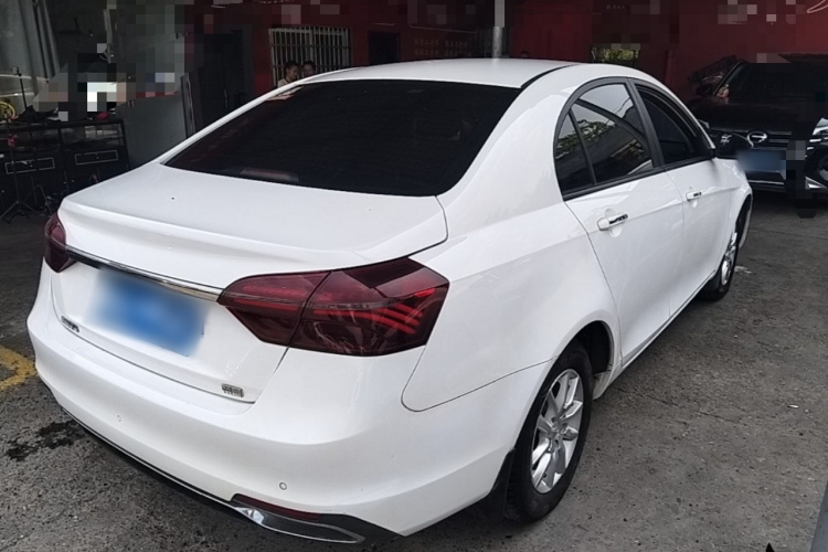 GEELY Emgrand 2020 #7 GEELY Emgrand 2020 car image #7