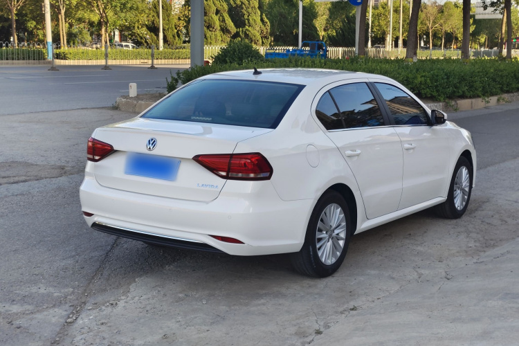 Volkswagen Lavida 2020 car image #5