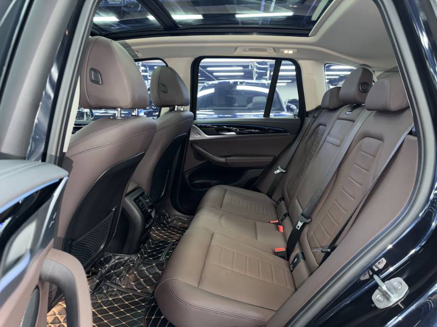 BMW iX3 2021 car image #6