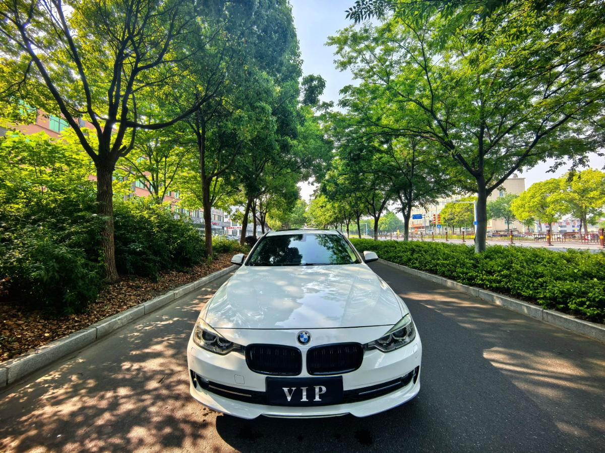 BMW 3 Series 2015 car image #2