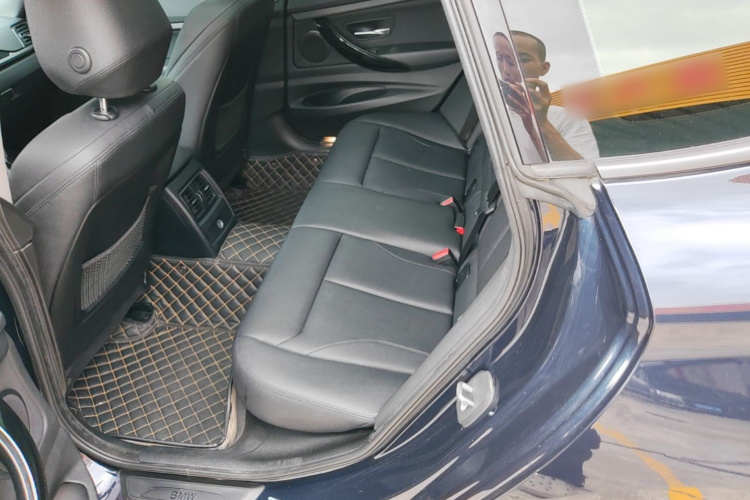 BMW 3 Series GT 2019 imagem de carro #17