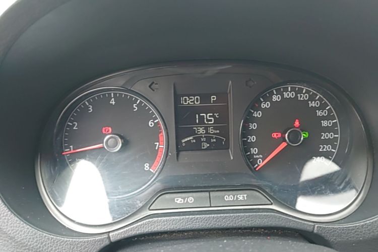 Volkswagen Polo 2016 #12 Volkswagen Polo 2016 car image #12