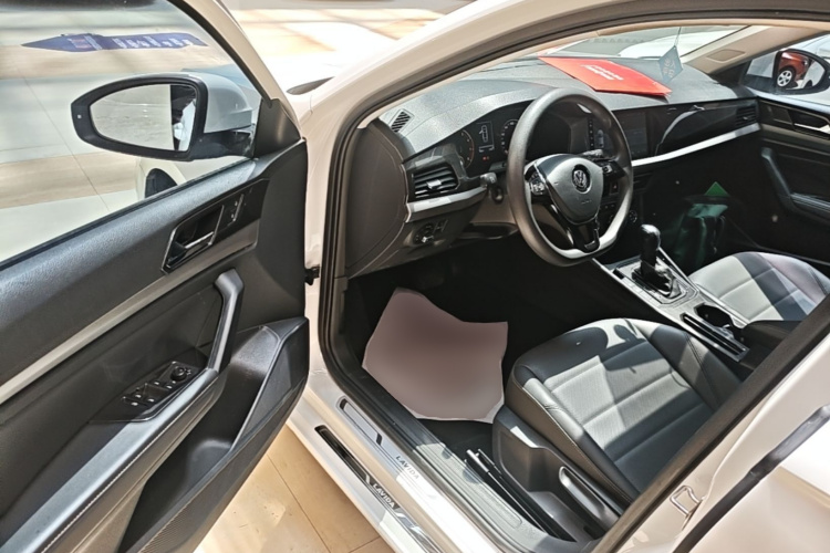 Volkswagen Lavida 2019 #16 Volkswagen Lavida 2019 car image #16