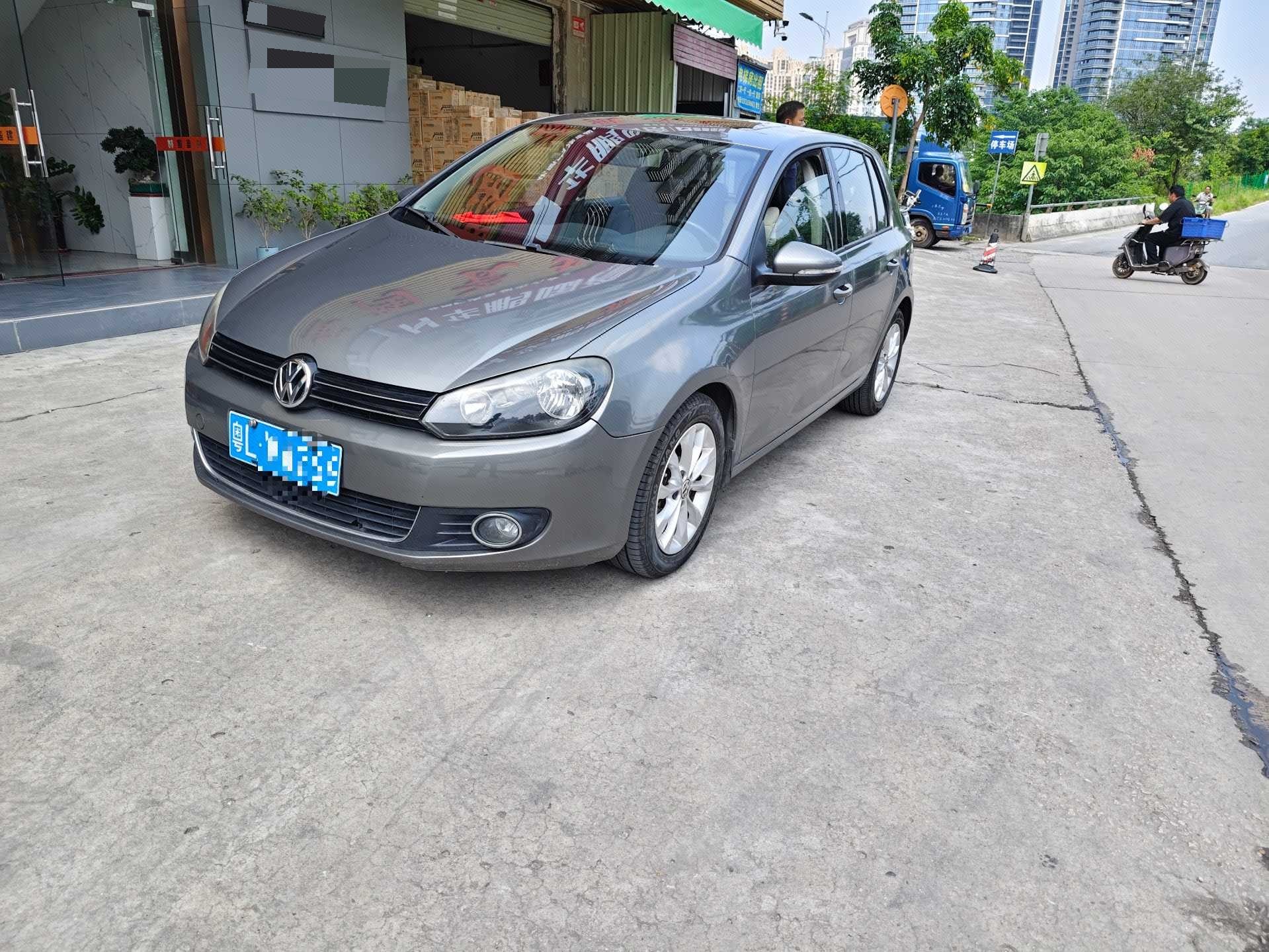 Volkswagen Golf 2012 Volkswagen Golf 2012 car image