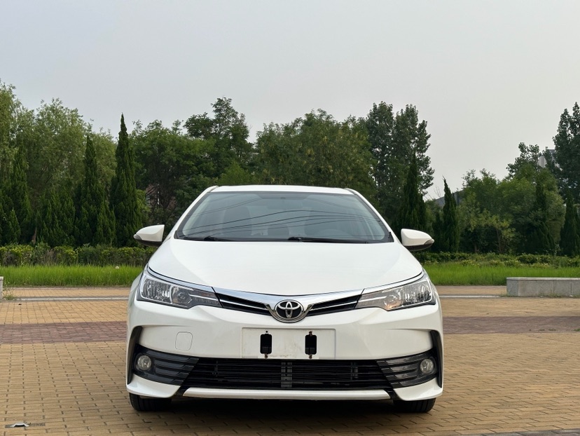 Toyota Corolla 2017 #2 Toyota Corolla 2017 car image #2