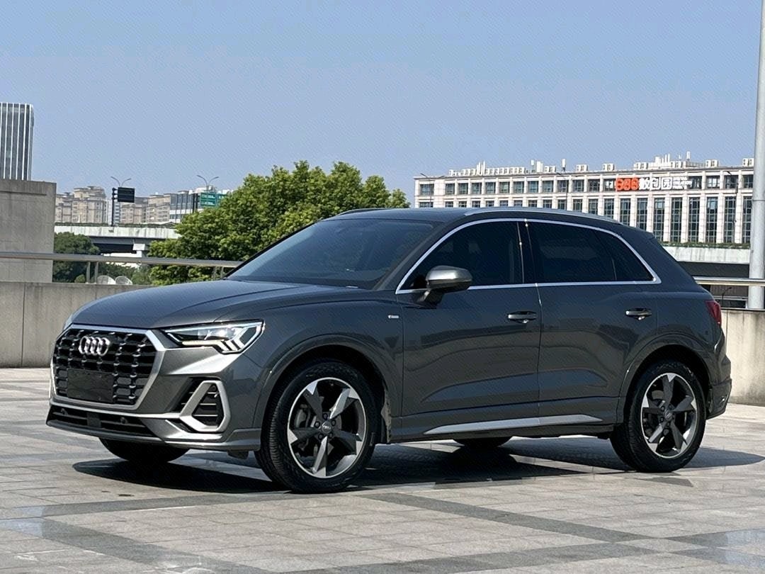 Audi Q3 2019 Audi Q3 2019 car image