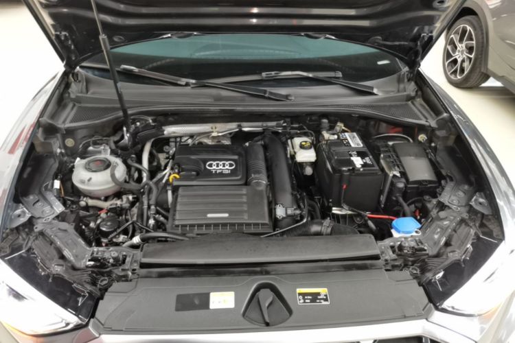 Audi Q3 2021 immagine di auto #20