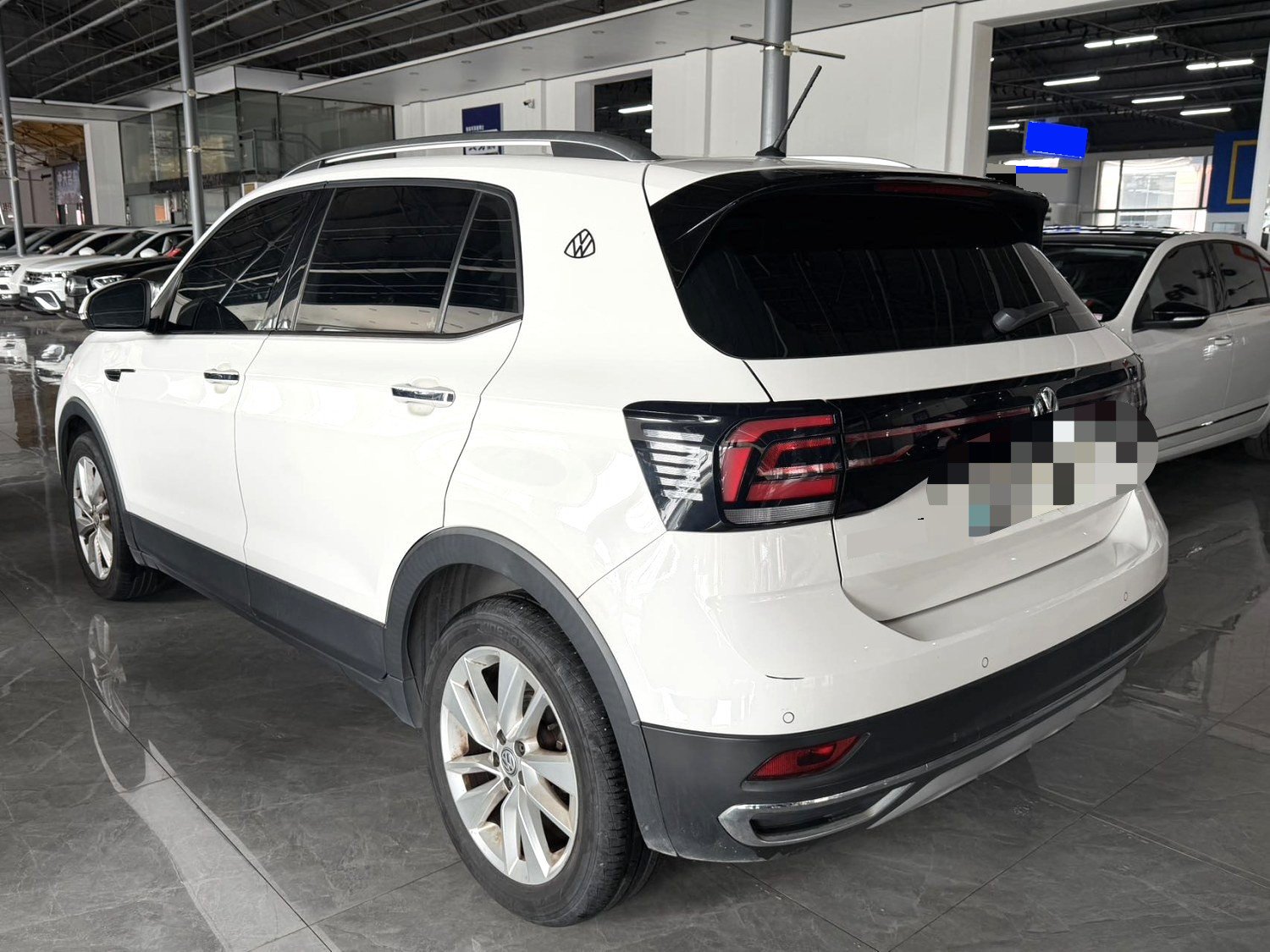 Volkswagen T-Cross 2021 #3 Volkswagen T-Cross 2021 car image #3