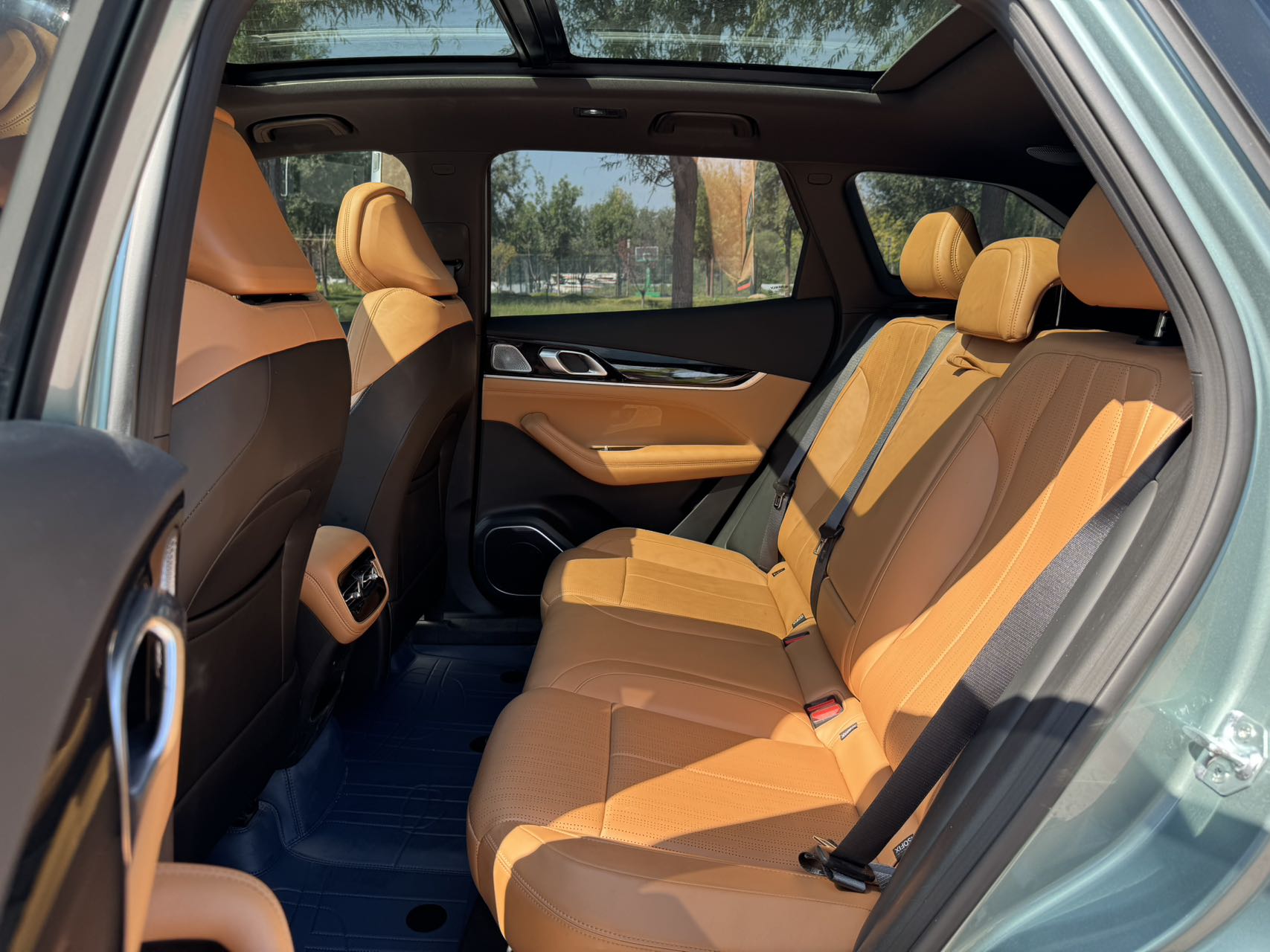 GEELY Boyue L 2025 изображение автомобиля #9