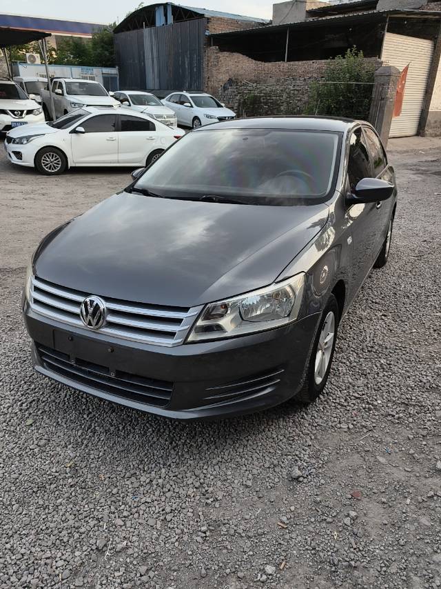 Volkswagen Santana 2014 Volkswagen Santana 2014 car image