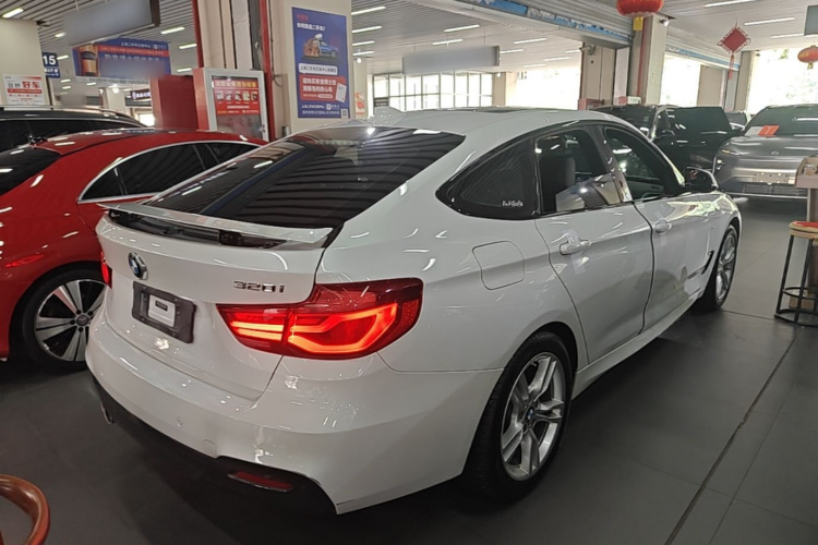 BMW 3 Series GT 2021 #5 BMW 3 Series GT 2021 car image #5