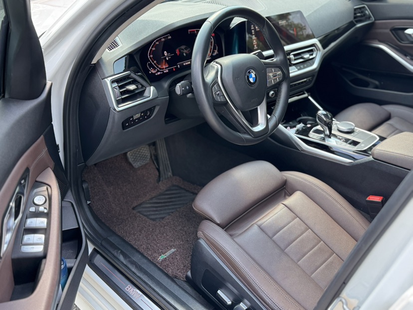 BMW 3 Series 2020 #3 BMW 3 Series 2020 car image #3