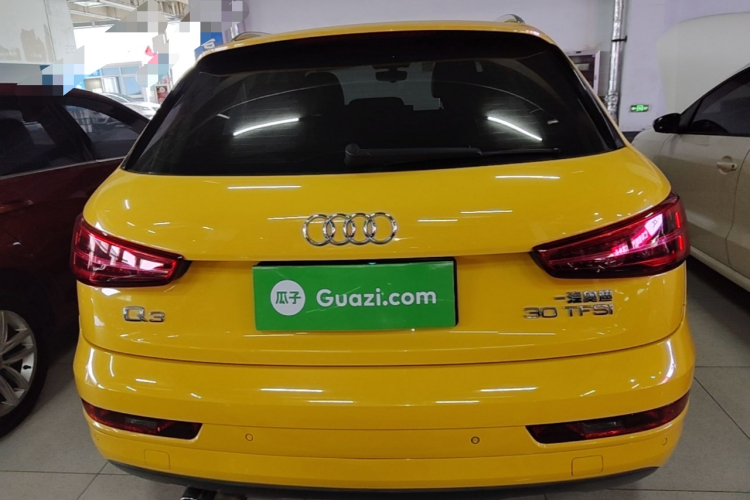 Audi Q3 2017 car image #6