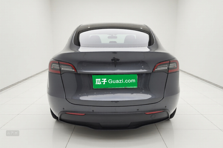Tesla Model Y 2022 #6 Tesla Model Y 2022 car image #6