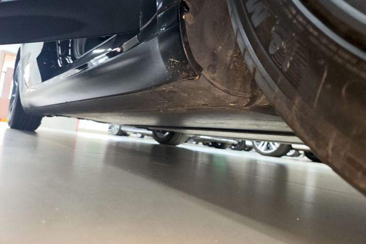 Tesla Model 3 2023 car image #26